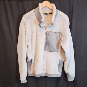 Mountain Hardwear Gray Teddy Jacket Fleece Stand-Up Collar